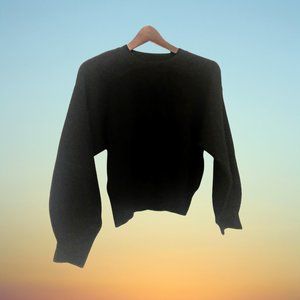 Lucca Pullover Sweater in Black